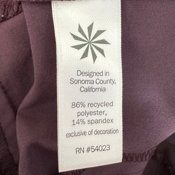 Athleta Midtown Ankle Pant in Purple, Size 12 - Picture 7 of 7